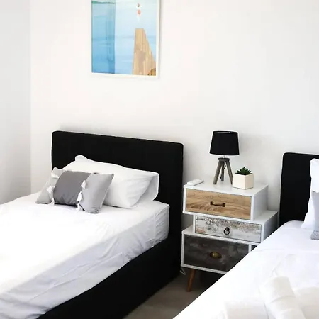 Apartmán Queens Gardens Paradise Vip, Pool, Mall, Sea