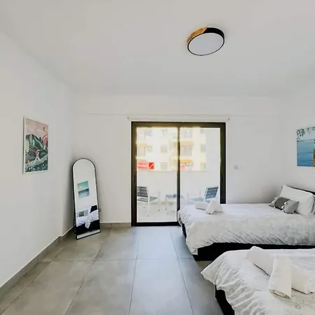 Queens Gardens Paradise Vip, Pool, Mall, Sea * Paphos