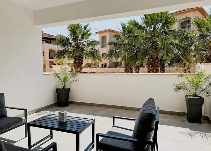 Queens Gardens Paradise Vip, Pool, Mall, Sea * パ フォス