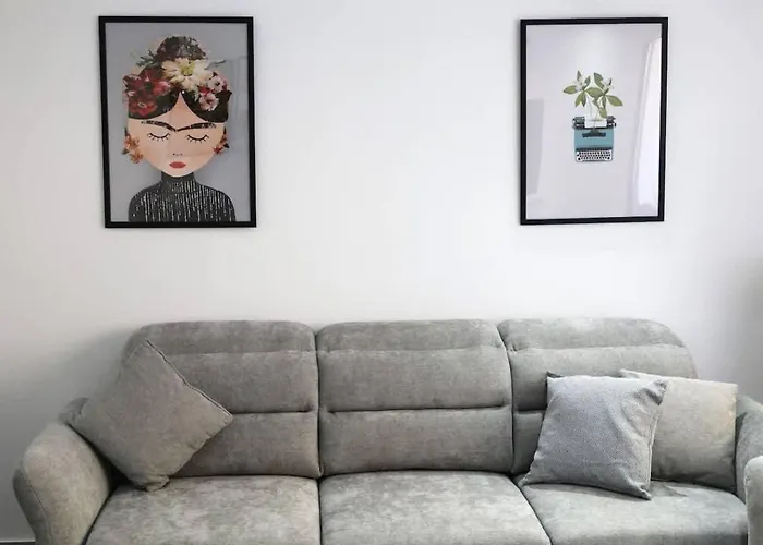 アパート Queens Gardens Paradise Vip, Pool, Mall, Sea *