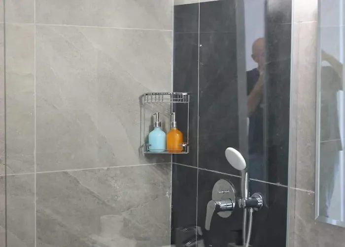 Queens Gardens Paradise Vip, Pool, Mall, Sea パ フォス