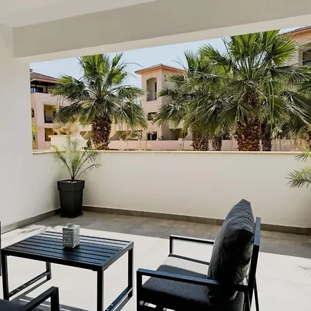 Queens Gardens Paradise Vip, Pool, Mall, Sea * Пафос