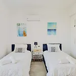 Queens Gardens Paradise Vip, Pool, Mall, Sea *