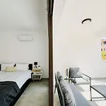 Queens Gardens Paradise Vip, Pool, Mall, Sea Apartment