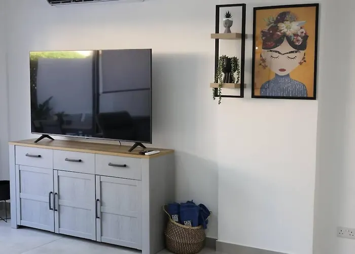 Apartmán Queens Gardens Paradise Vip, Pool, Mall, Sea