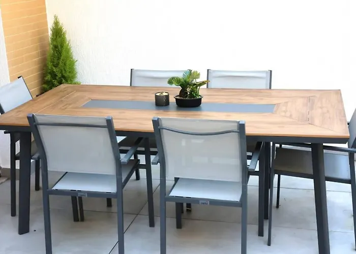 Apartmán Queens Gardens Paradise Vip, Pool, Mall, Sea *