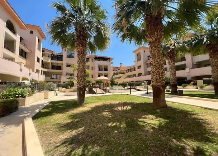 Apartmán Queens Gardens Paradise Vip, Pool, Mall, Sea *